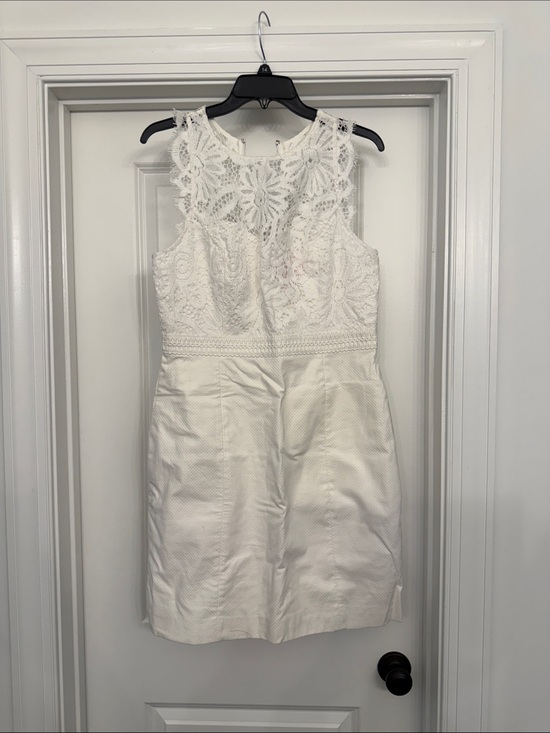 Lilly Pulitzer Dresses & Skirts - Lilly Pulitzer White Lace Bodice Sheath Dress size 10